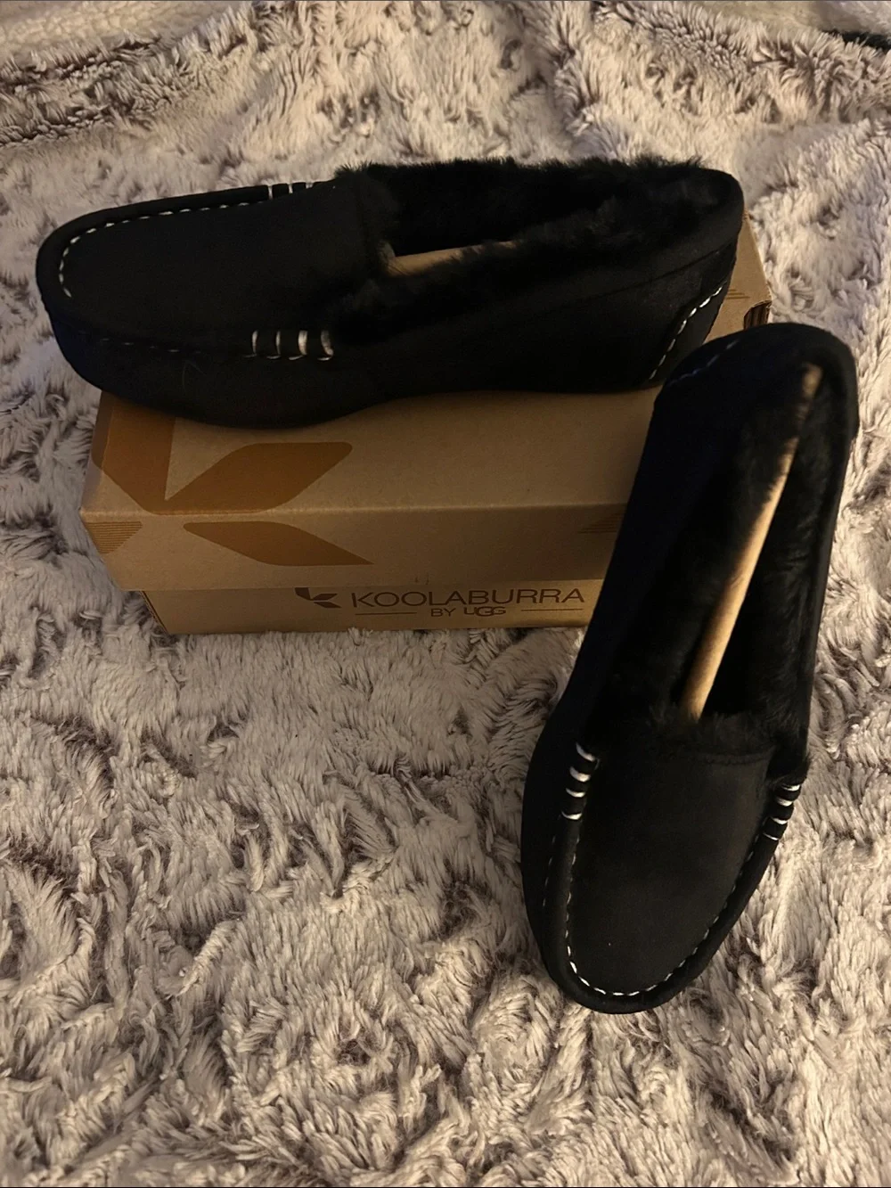 Koolaburra soft black